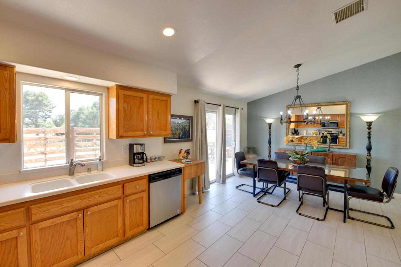 Updated Abode 22 Mi To Joshua Tree National Park! 莫朗戈谷 外观 照片